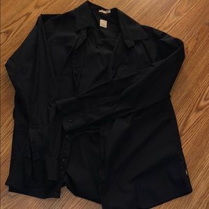 Men’s black dress shirt